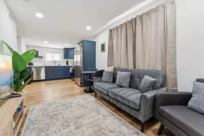 1548 N Upland Circle #B, Mesa, AZ 85201 - Photo 2