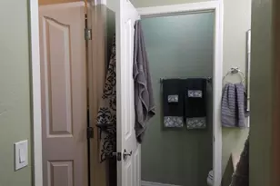 15910 N 74th Dr, Peoria, AZ 85382 - Photo 10