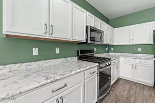 19132 W Morning Glory Dr, Buckeye, AZ 85326 - Photo 10