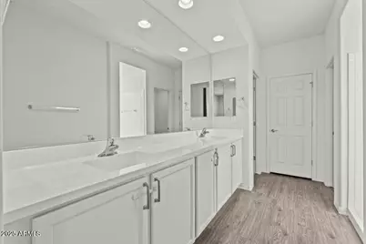 19132 W Morning Glory Drive, Buckeye, AZ 85326 - Photo 20