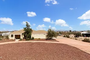 2423 S Johnson Rd, Buckeye, AZ 85326 - Photo 2