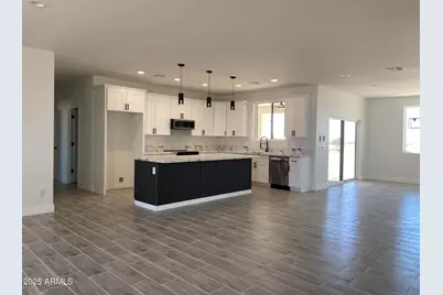 20905 W Dale Lane, Wittmann, AZ 85361 - Photo 2