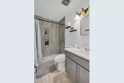 6516 W Cheery Lynn Road, Phoenix, AZ 85033 - Photo 14