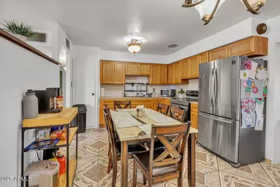 6516 W Cheery Lynn Road, Phoenix, AZ 85033 - Photo 6