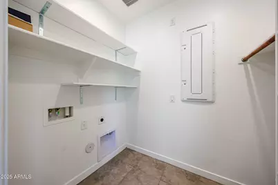 24746 N 171st Lane, Surprise, AZ 85387 - Photo 8