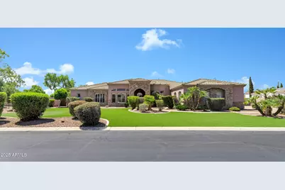 4682 S Banning Drive, Gilbert, AZ 85297 - Photo 1