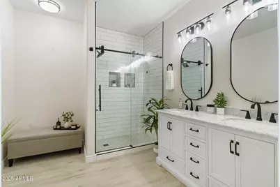 5350 E Deer Valley Drive #1276, Phoenix, AZ 85054 - Photo 12