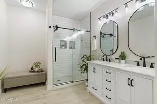 5350 E Deer Valley Dr, Phoenix, AZ 85054 - Photo 12