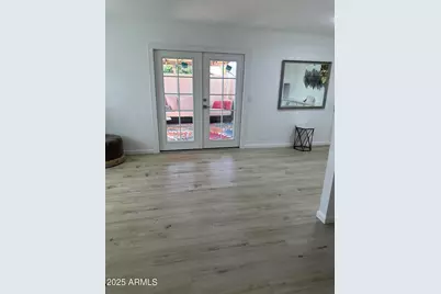 5203 N 42nd Drive, Phoenix, AZ 85019 - Photo 14