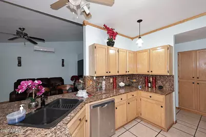 5242 N 86th Avenue, Glendale, AZ 85305 - Photo 14