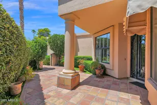 10068 E Cinnabar Ave, Scottsdale, AZ 85258 - Photo 6