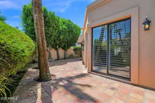 10068 E Cinnabar Ave, Scottsdale, AZ 85258 - Photo 28