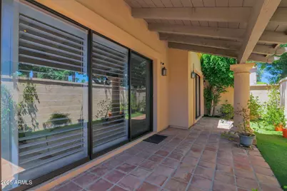 10068 E Cinnabar Avenue, Scottsdale, AZ 85258 - Photo 30