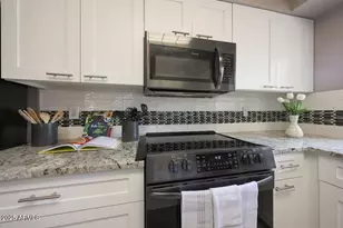 10080 E Mountainview Lake Dr, Scottsdale, AZ 85258 - Photo 8