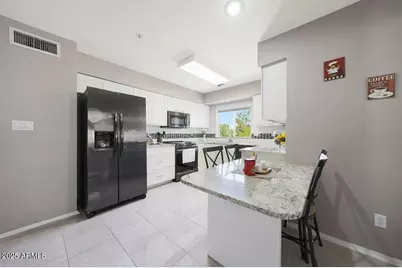 10080 E Mountainview Lake Drive #220, Scottsdale, AZ 85258 - Photo 12