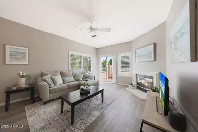 10080 E Mountainview Lake Drive #220, Scottsdale, AZ 85258 - Photo 2