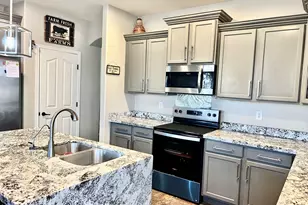 3326 S 257th Dr, Buckeye, AZ 85326 - Photo 4