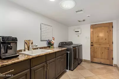 2737 E Arizona Biltmore Circle #4, Phoenix, AZ 85016 - Photo 20