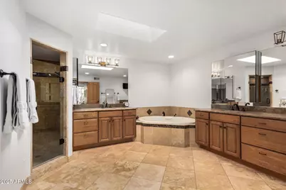 2737 E Arizona Biltmore Circle #4, Phoenix, AZ 85016 - Photo 14