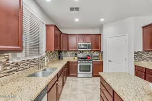 9185 W Mine Trail, Peoria, AZ 85383 - Photo 16