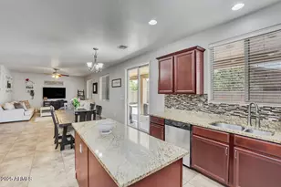 9185 W Mine Trail, Peoria, AZ 85383 - Photo 14