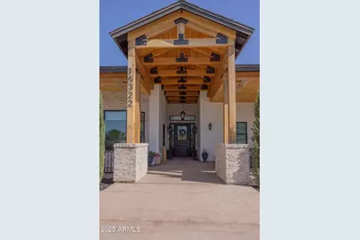 16322 E Fairview Street, Gilbert, AZ 85295 - Photo 2