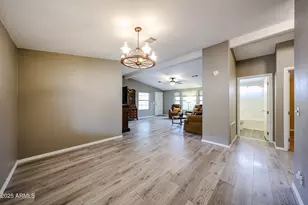 3901 E Pinnacle Peak Rd, Phoenix, AZ 85050 - Photo 14