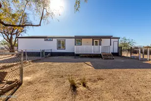 15718 W Remuda Dr, Surprise, AZ 85387 - Photo 24