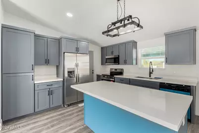 15718 W Remuda Drive, Surprise, AZ 85387 - Photo 10