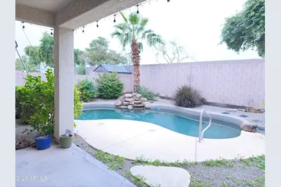 8774 W Lane Avenue, Glendale, AZ 85305 - Photo 16