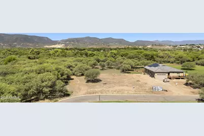 1036 E Amber Way #10, Camp Verde, AZ 86322 - Photo 2