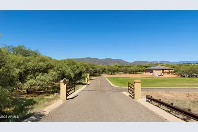 1036 E Amber Way #10, Camp Verde, AZ 86322 - Photo 14