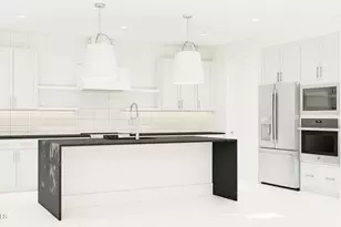 4046 S Springs Dr, Chandler, AZ 85249 - Photo 4