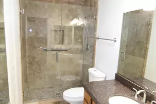 4800 N 68th St, Scottsdale, AZ 85251 - Photo 6