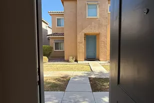 7307 S 17th Dr, Phoenix, AZ 85041 - Photo 10