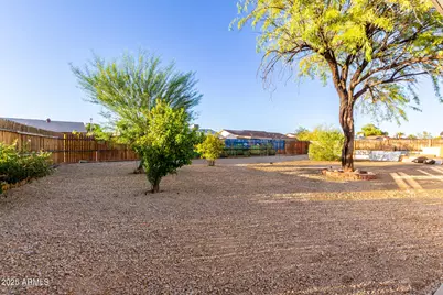 10166 W Cinnebar Avenue, Sun City, AZ 85351 - Photo 28