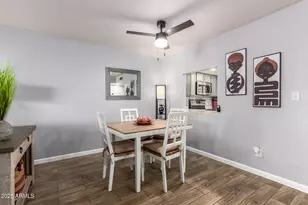 8214 N 21st Dr, Phoenix, AZ 85021 - Photo 18