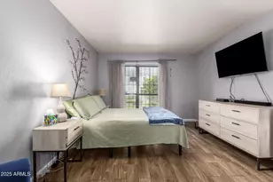 8214 N 21st Dr, Phoenix, AZ 85021 - Photo 16