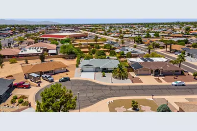 17012 N 97th Drive, Sun City, AZ 85373 - Photo 6