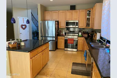 3233 W Pleasant Lane, Phoenix, AZ 85041 - Photo 32