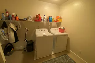 3233 W Pleasant Ln, Phoenix, AZ 85041 - Photo 48