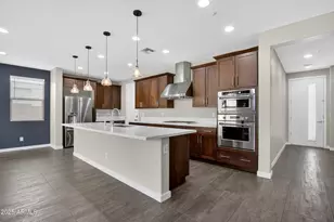 2350 W Gloria Ln, Phoenix, AZ 85085 - Photo 4