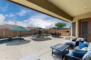 18135 W Willow Dr W, Goodyear, AZ 85338 - Photo 12