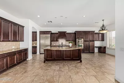 18135 W Willow Drive W, Goodyear, AZ 85338 - Photo 18