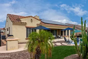 18135 W Willow Dr W, Goodyear, AZ 85338 - Photo 8