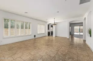 18135 W Willow Dr W, Goodyear, AZ 85338 - Photo 10