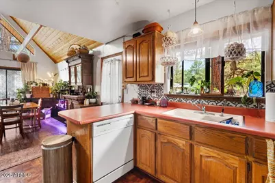 17040 S Bow String Road, Munds Park, AZ 86017 - Photo 10