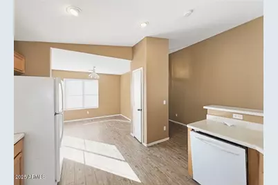 2330 W Maldonado Road, Phoenix, AZ 85041 - Photo 4