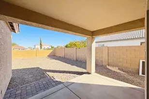 2330 W Maldonado Rd, Phoenix, AZ 85041 - Photo 16