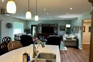 10009 W Pleasant Valley Rd, Sun City, AZ 85351 - Photo 8